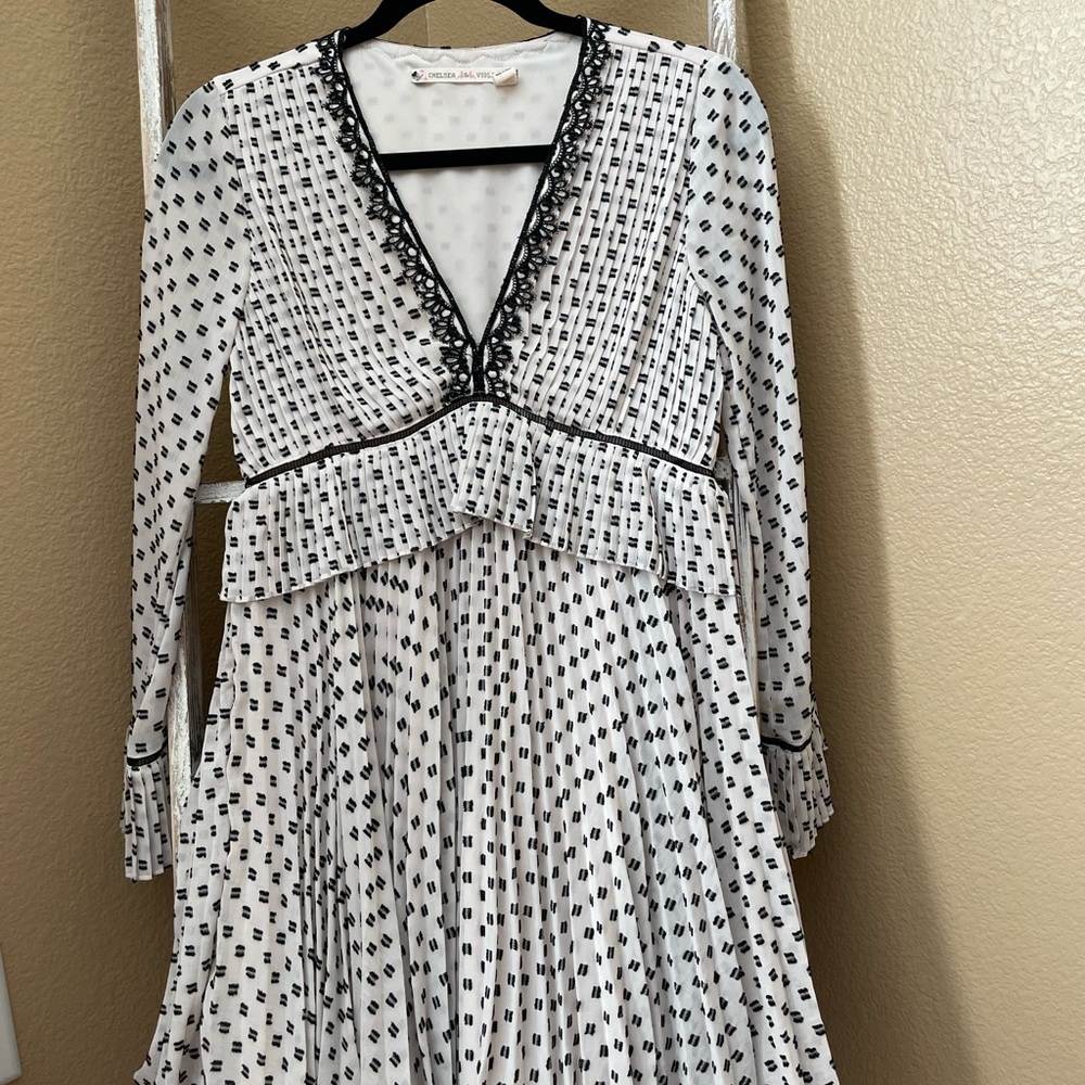 Chelsea & Violet pleated dress